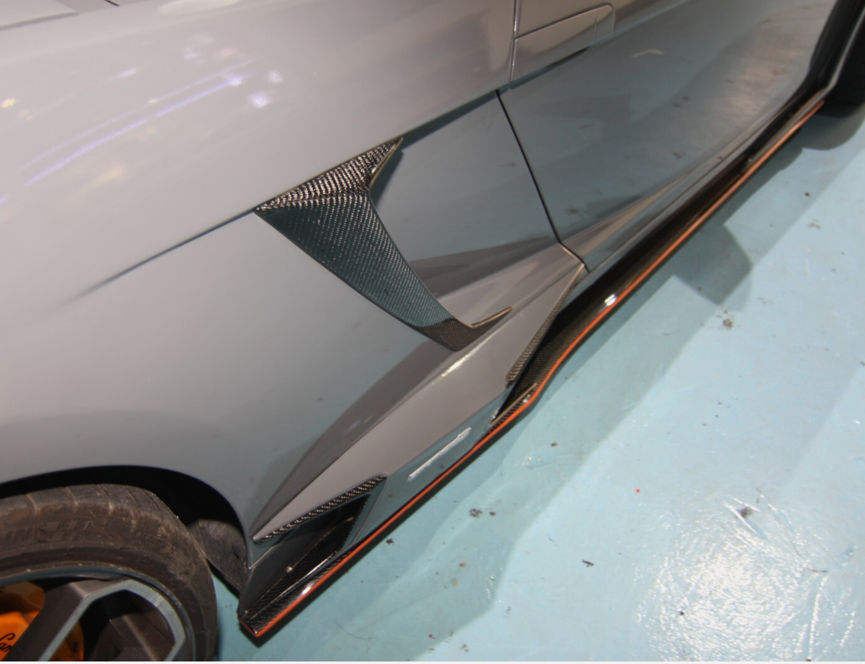 Gallardo Carbon Side Scoops